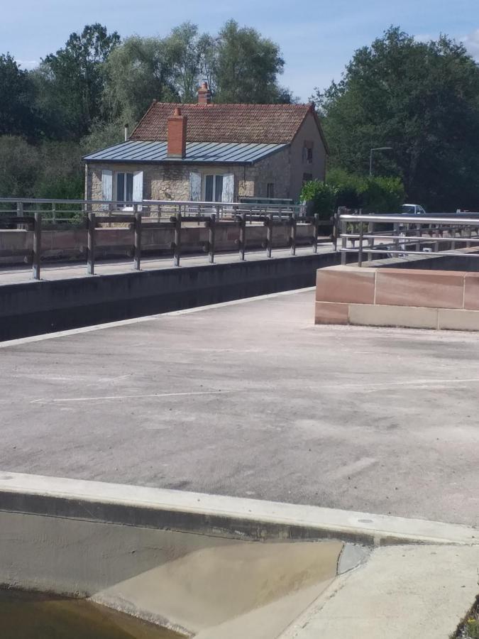 La Maison Du Canal Vaux  Eksteriør billede